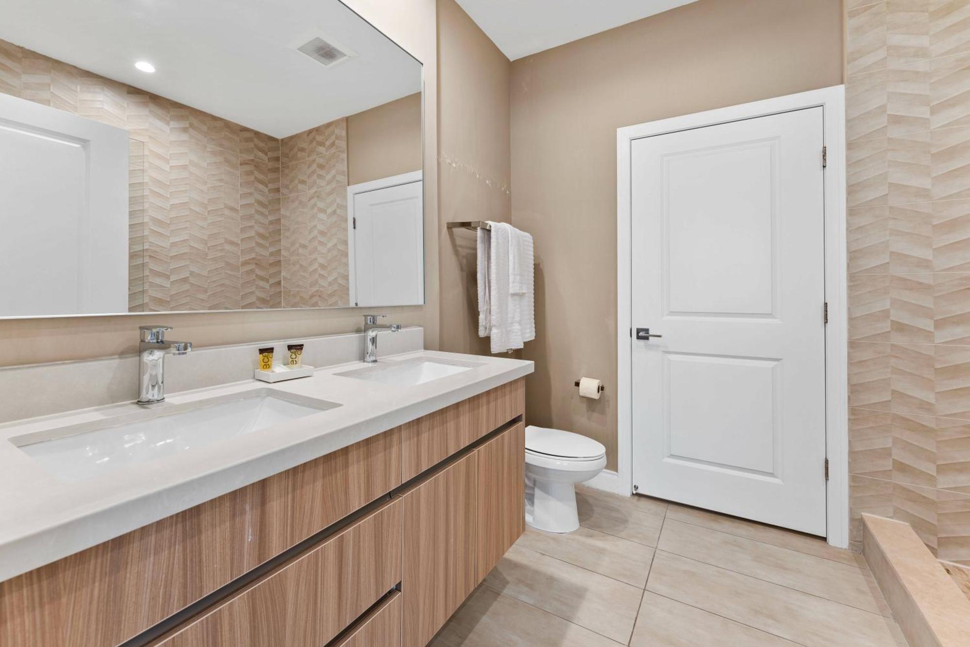 7564 Magic Village 3 Suites Jacuzzi Bbq 8 Min Disney Orlando Eksteriør bilde